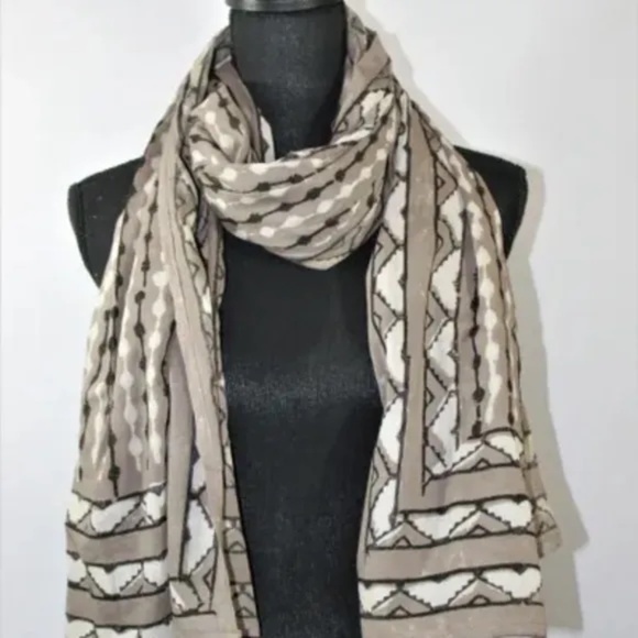 Versatile Khaki India Print Cotton Fabric, 45 X 71 Inches - Picture 1 of 5